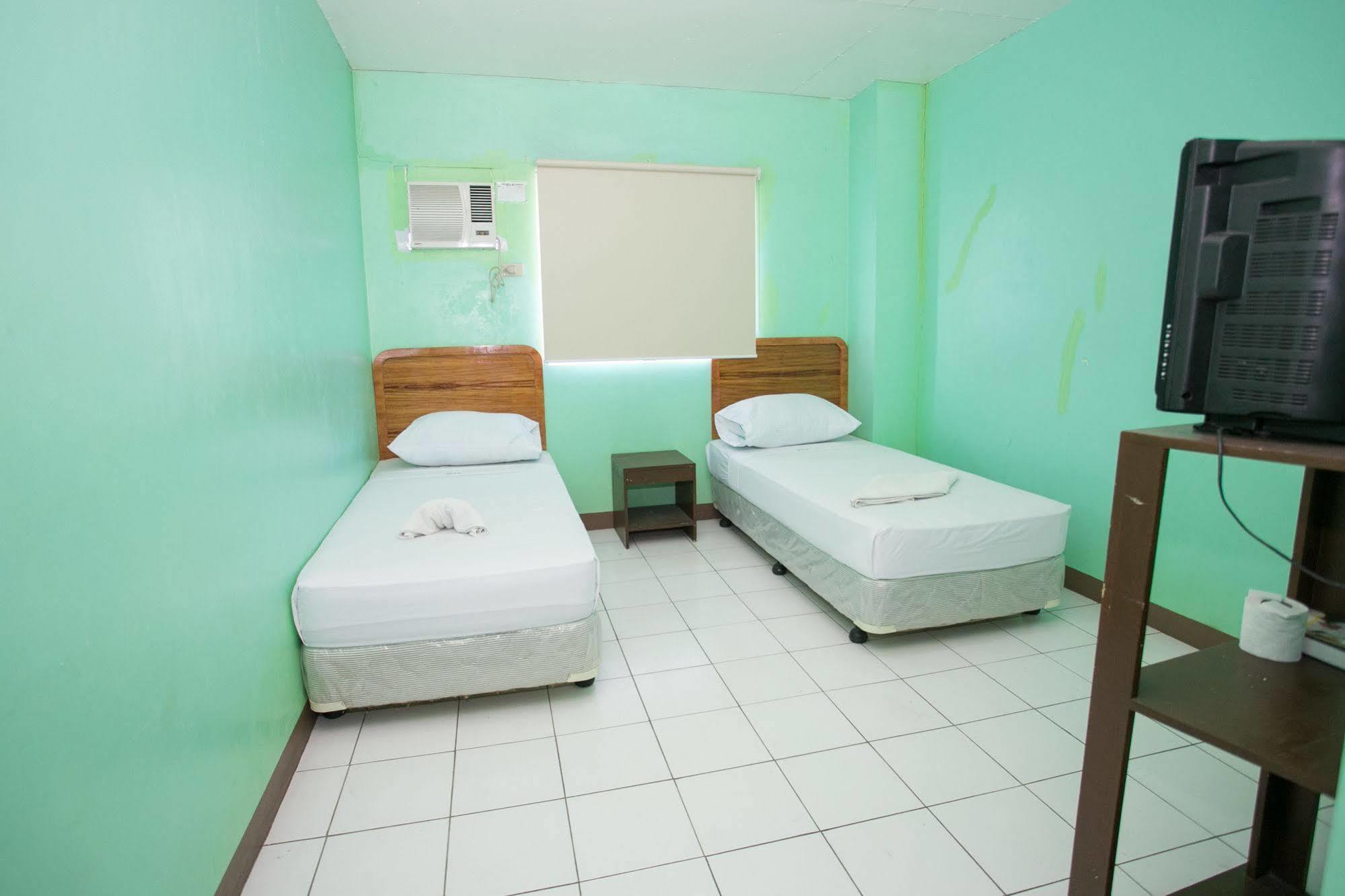 Gv Hotel - Dipolog Εξωτερικό φωτογραφία